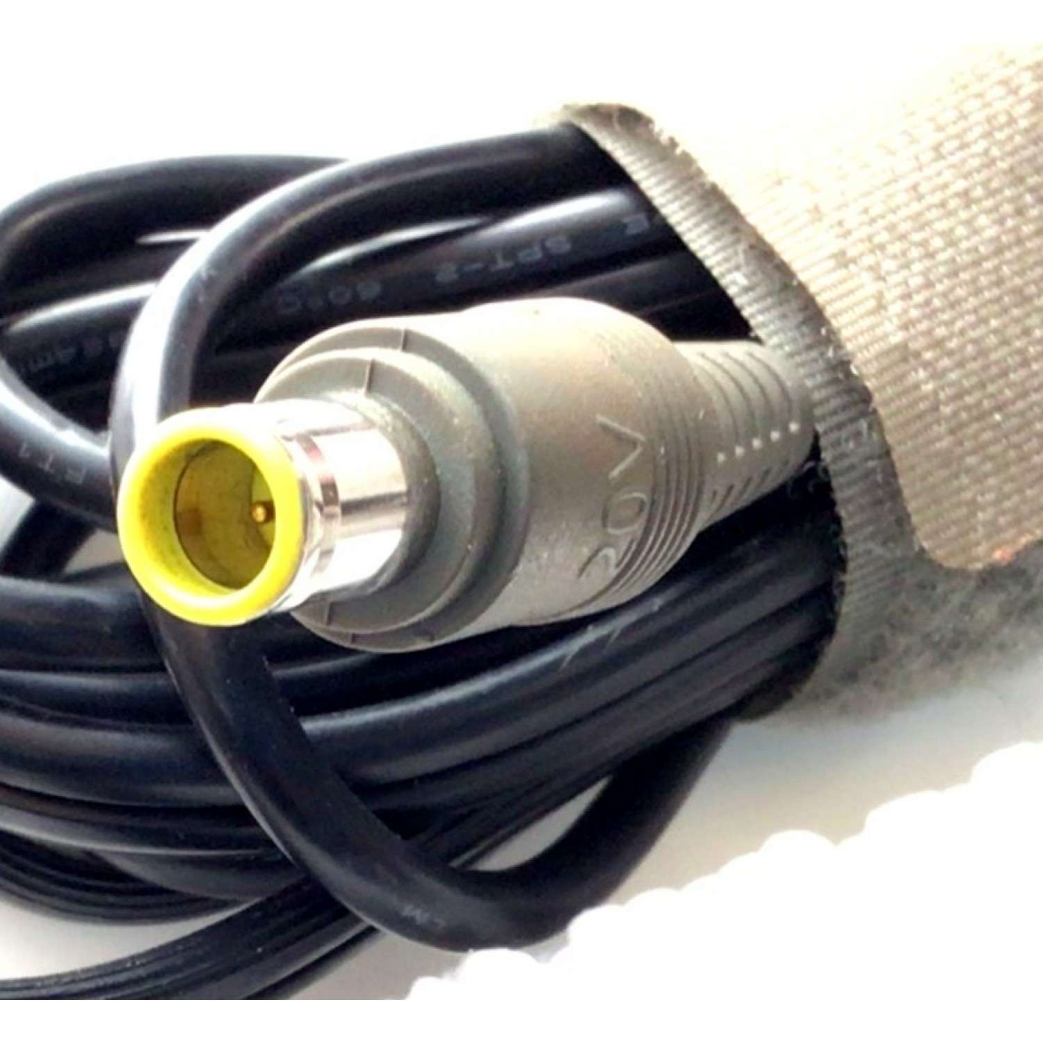 CARGADOR / ADAPTADOR DE FUENTE DE ALIMENTACION LENOVO / NUMERO DE PARTE 42T4418 / 36200144 / PA-1650-53I / 42T4419 / ENTRADA VCA 100-240V~1.5A(1,5A) / 50-60HZ / 65W / 20V / SALIDA VCD 20V⎓3.25A(3,25A) / MODELO 42T4418 - Imagen 2